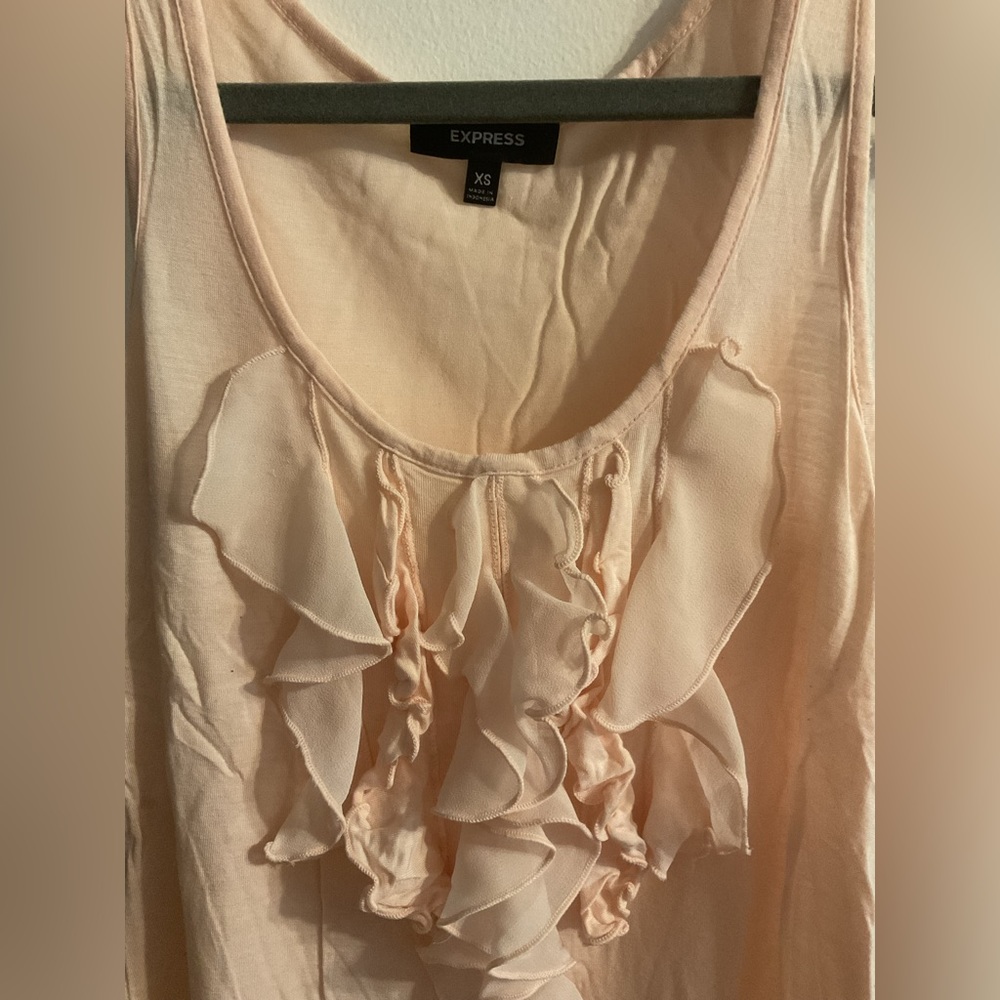 Express Size XS Peach  Ruffle Tank Top